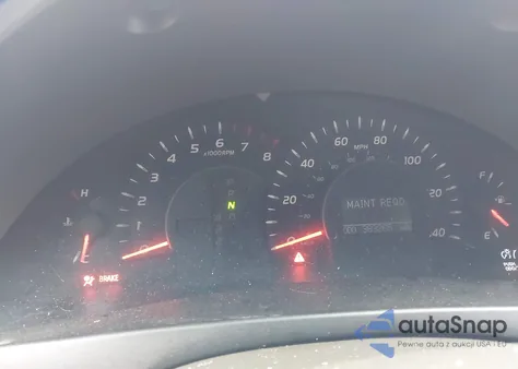 2007 Toyota Camry Xle z USA, uszkodzony, nr VIN 4T1BE46K67U647575